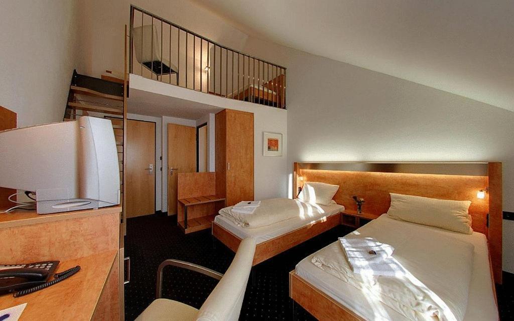 Hotel Gasthof Gross Bergkirchen  Quarto foto